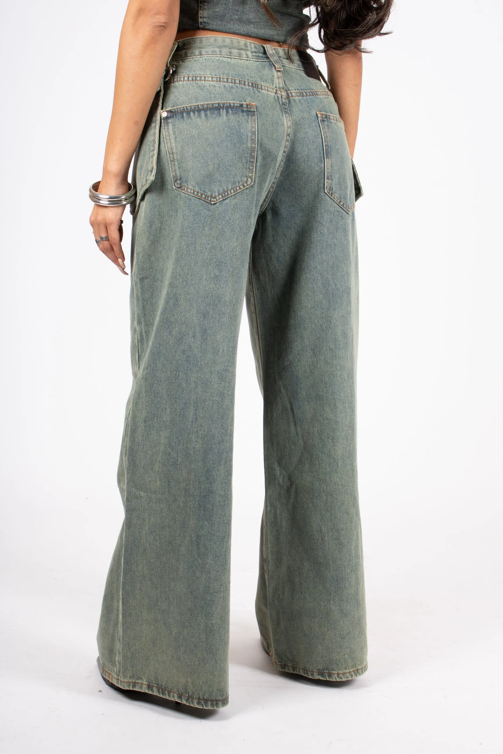 Dirty Wash Denim Baggy Pocket Jean