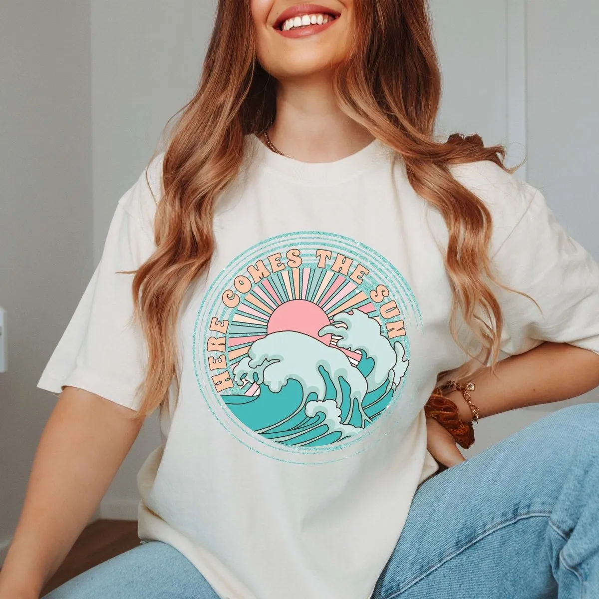 Here Comes The Sun Retro Wave Comfort Color Tee