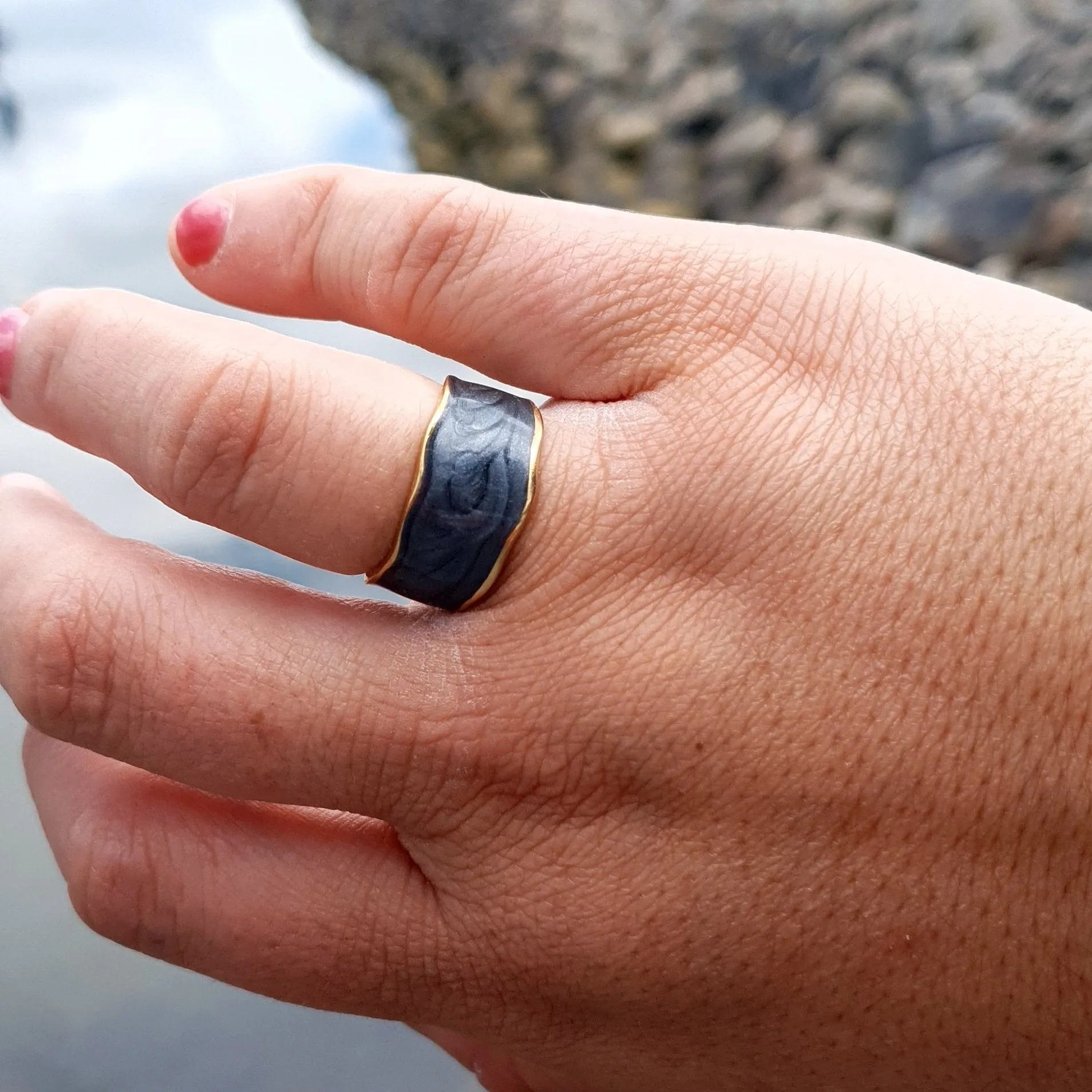 Timeless elegance open ring