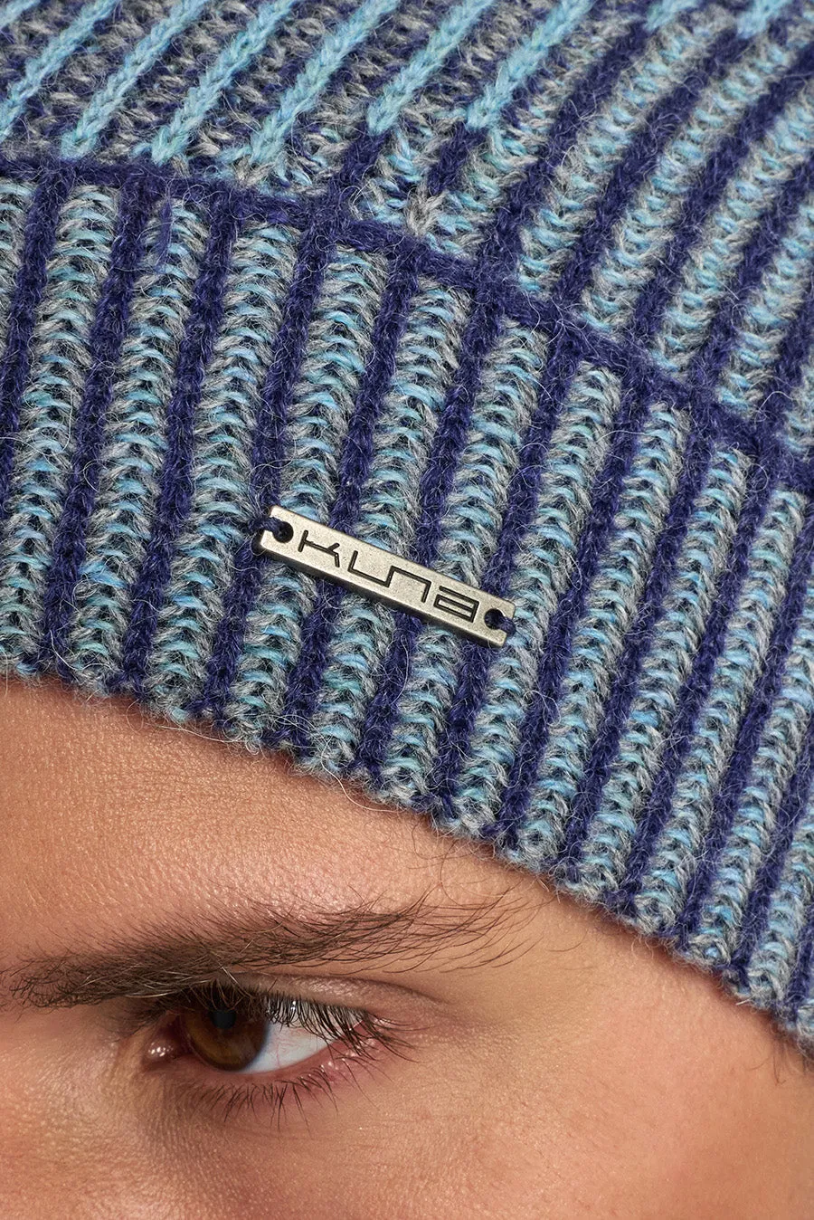 Warrior Hat Baby Alpaca Color Niagara