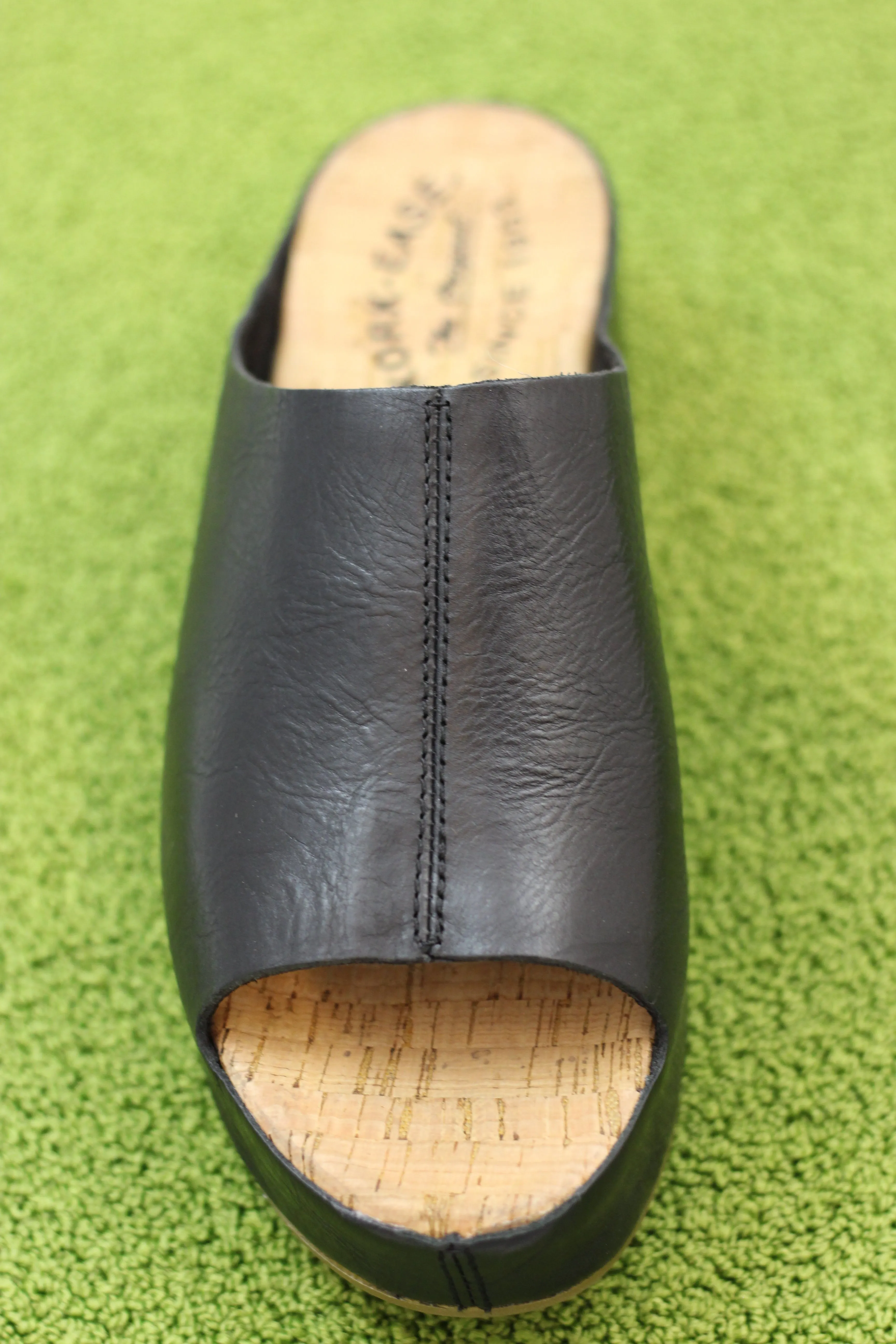 Women's Yazmin Sandal - Black Leather